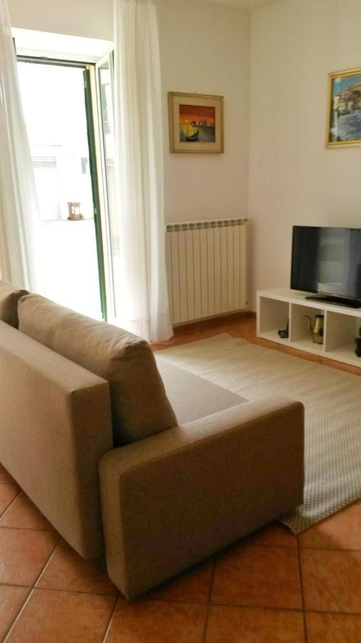 Max And Sun Parking Privato Nel Prezzo Apartment Sanremo Luaran gambar