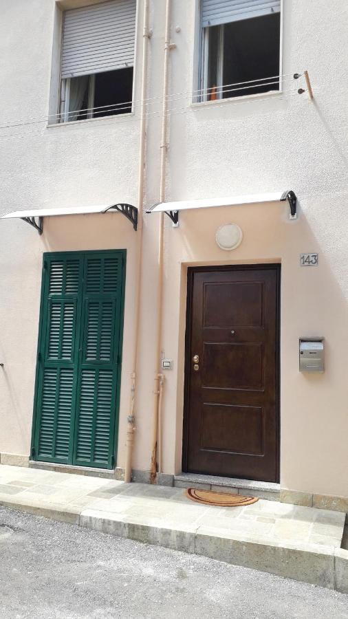 Max And Sun Parking Privato Nel Prezzo Apartment Sanremo Luaran gambar